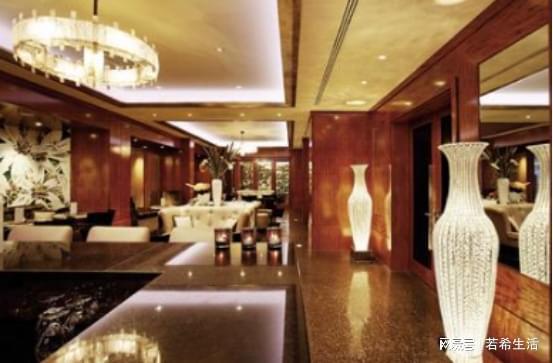 乐鱼体育官方网站世界上最贵的酒店套房之一住一晚需要55万元房间比一栋别墅还(图1)